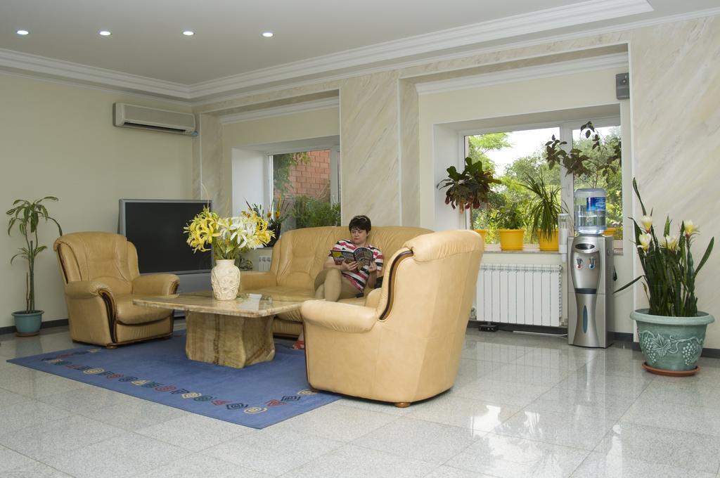 Rahat Hotel أكتاو المظهر الخارجي الصورة